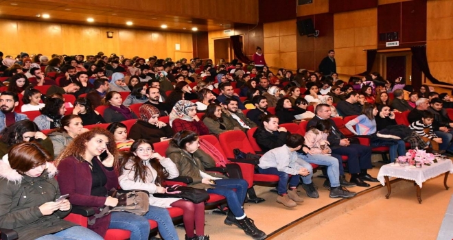 Tamaranın Çığlıkları Tuncelide sahnelendi