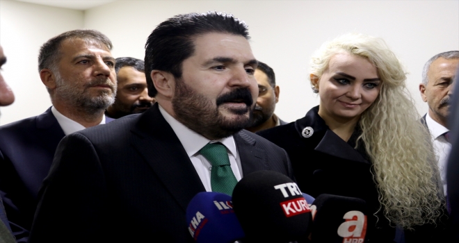 Ağrı Belediye Başkanı Sayan mazbatasını aldı