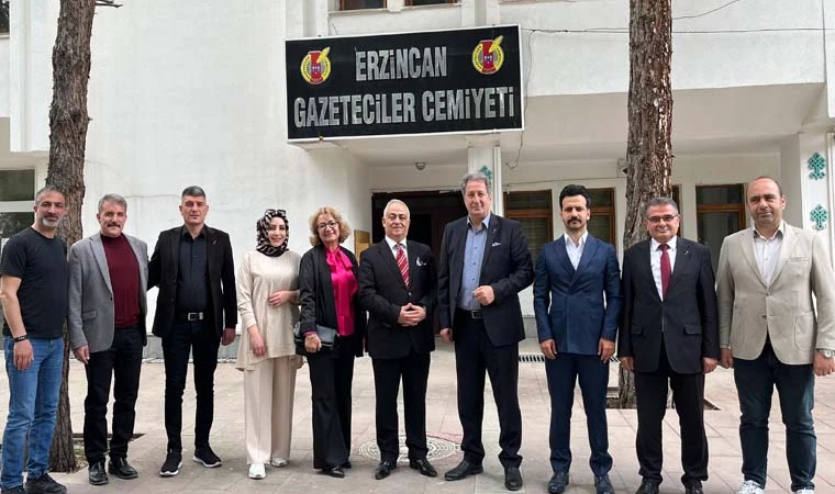 Anahtar Partisi’nden Erzincan Gazeteciler Cemiyeti’ne Hayırlı Olsun Ziyareti