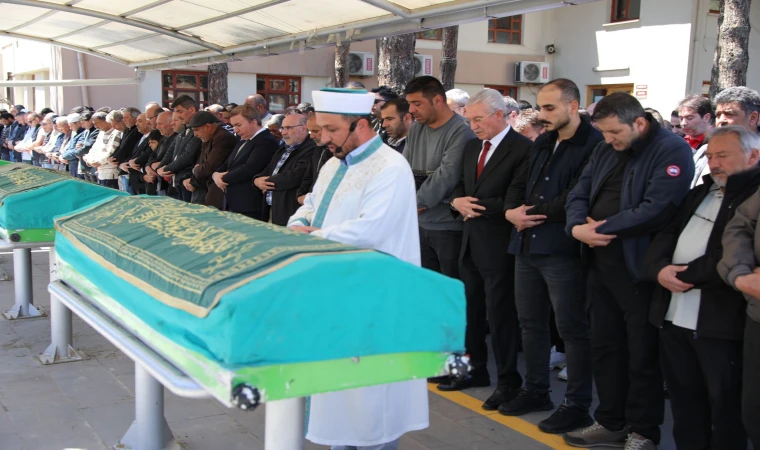 Özdemir’in Babası Son Yolculuğuna Uğurlandı