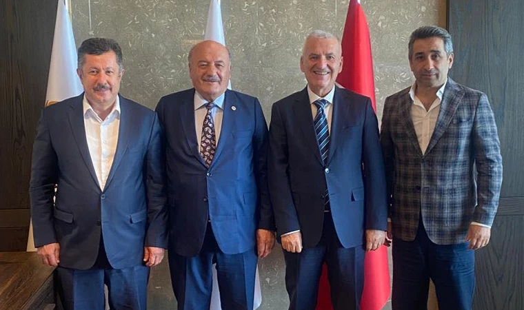 Milletvekili Karaman'dan Erzincan Tavuk Kombinası Ürünleri İçin Önemli Girişim