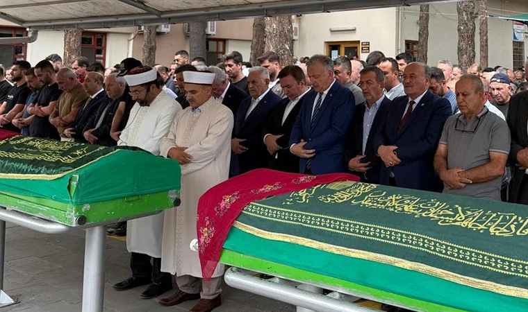 Karakelle'nin Kayınvalidesi Dualarla uğurlandı