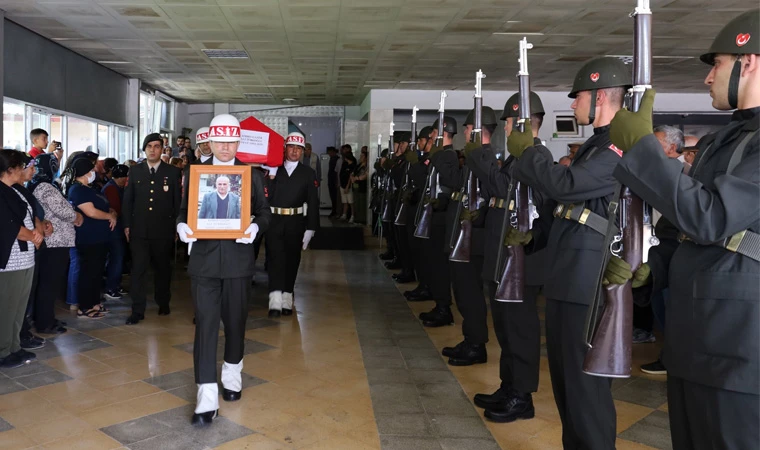 Kıbrıs Gazisi Ali Türkoğlu Son Yolculuğuna Uğurlandı