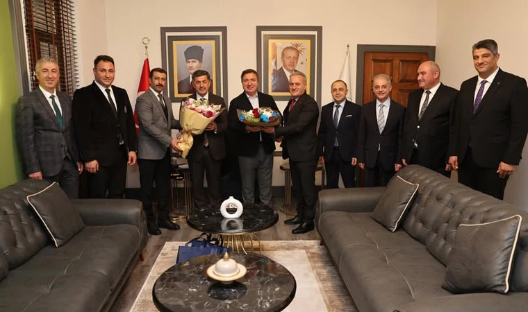 Kurum Müdürlerinden Vali Aydoğdu ve Başkan Aksun'a anlamlı jest