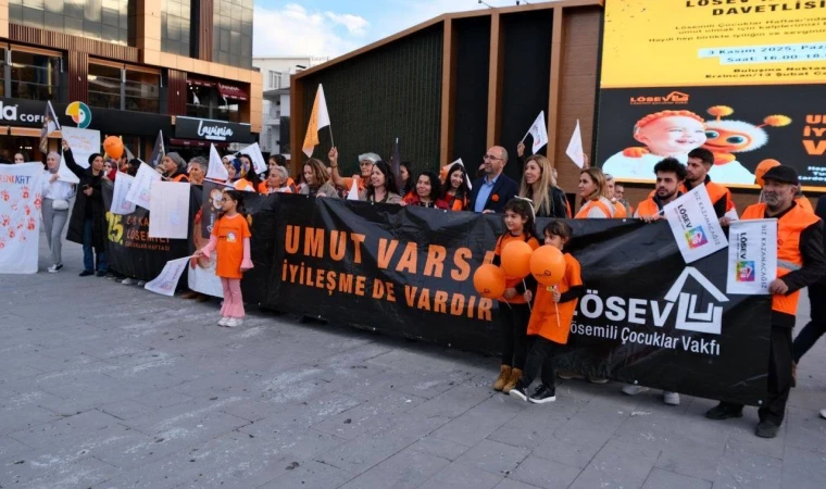 “Umut Varsa İyileşme de Vardır”: LÖSEV Erzincan’da Kortej Düzenledi