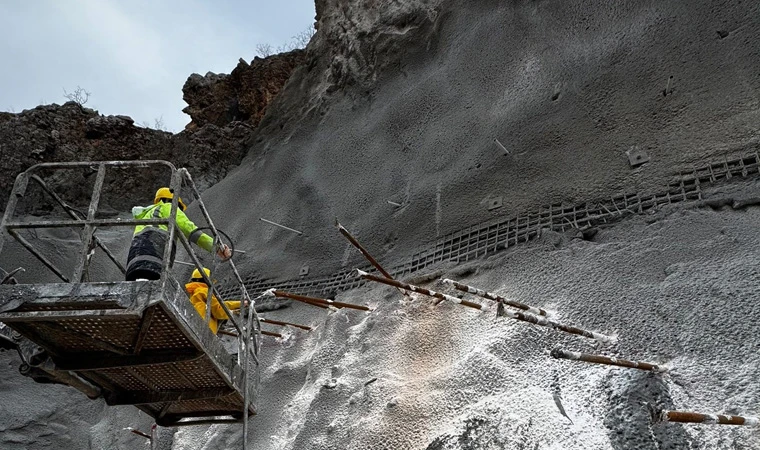 Refahiye–Kemaliye–Dutluca–Arapgir Yolunda Çalışmalar sürüyor