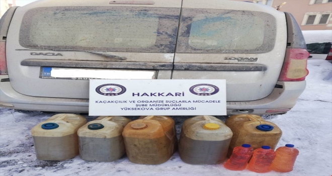 Hakkaride kaçakçılık operasyonları