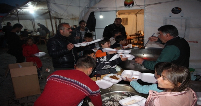 Karlıovada iftar 