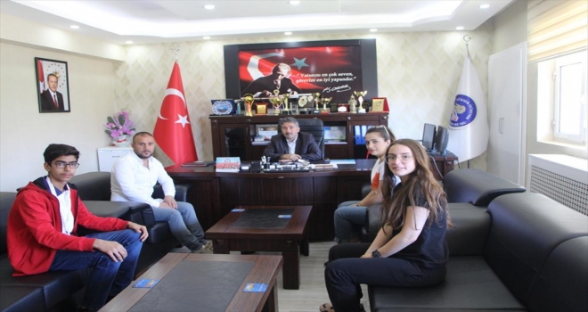 Ağrılı sporcuların yüzme ve güreş başarısı