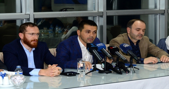 Haksızlıklara rağmen takımımızı Süper Lige taşıyacağız