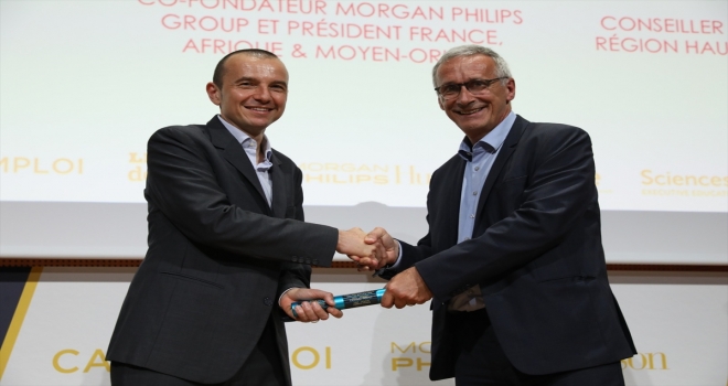 Schneider Electric İnsan Kaynakları Başkanı Olivier Bluma ödül
