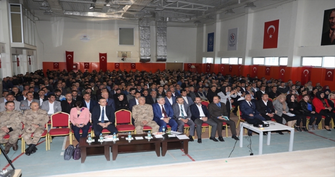 Hakkaride Hizmet içi eğitim semineri