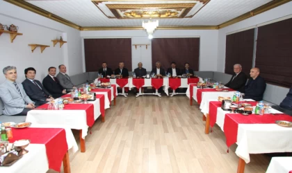 EBYÜ Rektörü Levent'ten İftar Programı