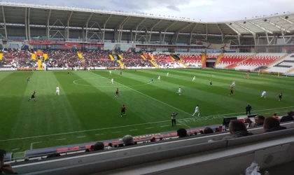 Lider'e Erzincanspor'dan 3 Puan