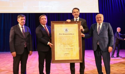Bakan Bayraktar’a "Fahri Hemşehrilik Beratı" verildi.