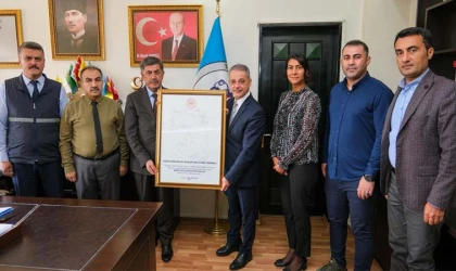 Erzincan Belediyesi’ne Türkiye’de İlk Olan “Bebek Dostu Destekleyici Kuruluş” Ünvanı