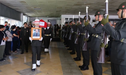Kıbrıs Gazisi Ali Türkoğlu Son Yolculuğuna Uğurlandı
