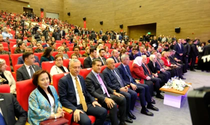 Erzincan’da Türk Dünyasında Kadın ve Aile Sempozyumu Düzenlendi