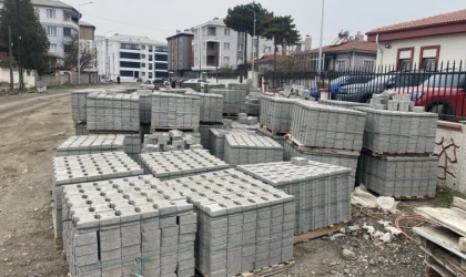 Hocabey Mahallesi’nde Kaldırım Çalışmaları Hızla Sürüyor