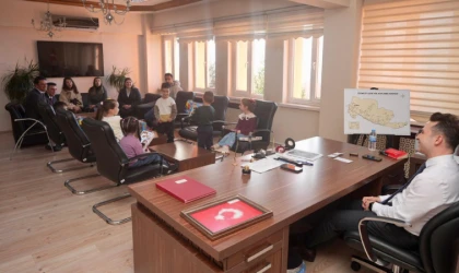 Minik Öğrencilerden Kaymakam Buğra Karadağ’a Anlamlı Ziyaret