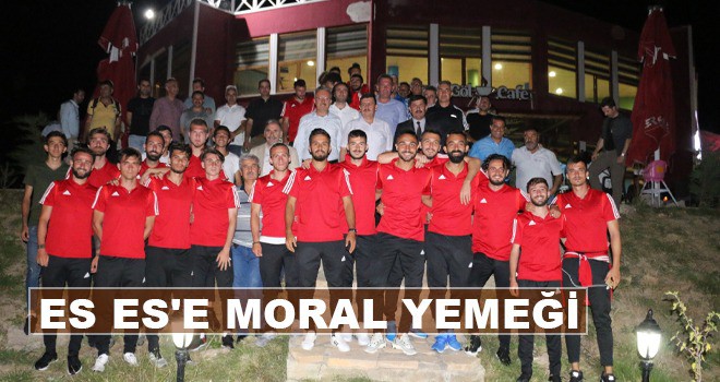 ES ES'E MORAL YEMEĞİ