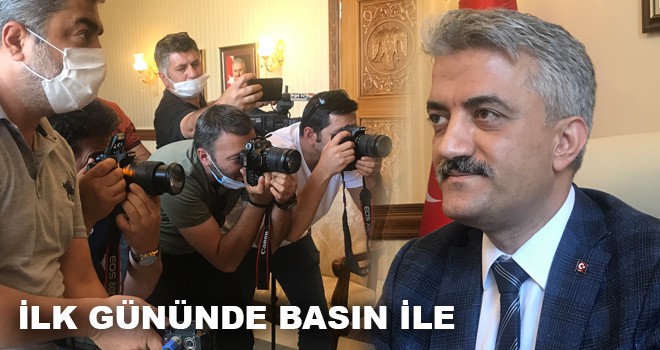 İLK GÜNÜNDE BASIN İLE...